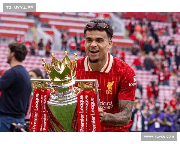 路易斯·迪亚斯场均多跑4公里 成拜仁左路战术激活关键因素